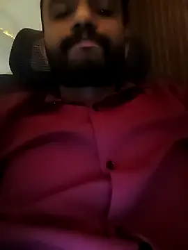 Snapshot of Advance01 chatting on 6, 11, 2025 Advance01 online show from 6, 11, 2025