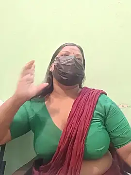 Snapshot of tamil_Nithya_J chatting on 7, 6, 2026 tamil Nithya J online show from 7, 6, 2026