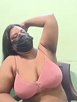 Snapshot of tamil_Nithya_J chatting on 15, 6, 2026 tamil Nithya J online show from 15, 6, 2026