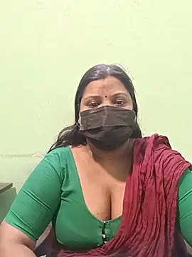 Snapshot of tamil_Nithya_J chatting on 5, 7, 2026 tamil Nithya J online show from 5, 7, 2026