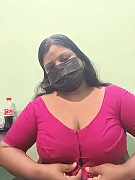 Snapshot of tamil_Nithya_J chatting on 9, 7, 2026 tamil Nithya J online show from 9, 7, 2026