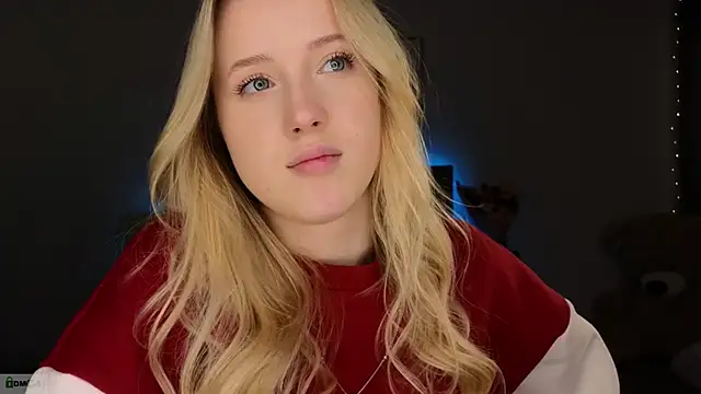 Snapshot of adele_armass chatting on 18, 2, 2026 adele armass online show from 18, 2, 2026