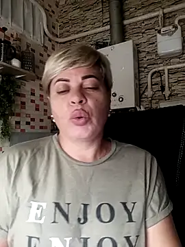 Snapshot of MilkySky chatting on 24, 3, 2026 MilkySky online show from 24, 3, 2026