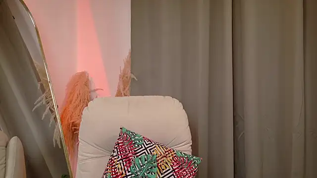 SeleneNova online show from 29, 5, 2026