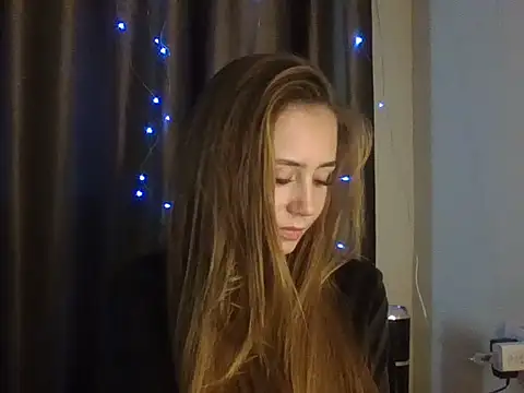 MyLittle Flame online show from 18, 5, 2026
