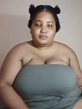 MassiveBoobsxxxx online show from 2, 12, 2025