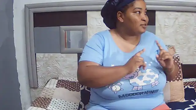 MassiveBoobsxxxx online show from 21, 12, 2025