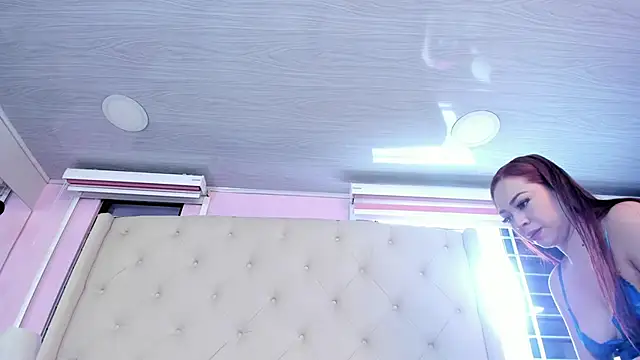 scarlett leblanc  online show from 21, 2, 2026