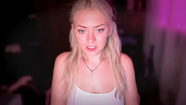 Snapshot of alisaoceaneeyes chatting on 30, 10, 2025 alisaoceaneeyes online show from 30, 10, 2025