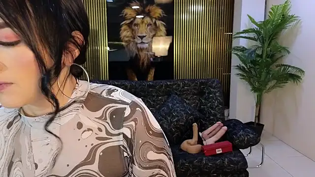 malen fitnessmilf online show from 12, 2, 2026