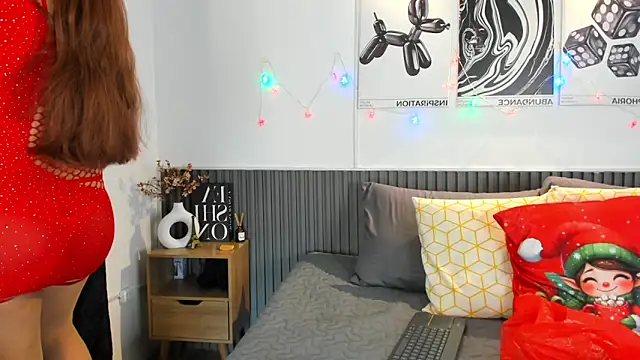 Cloe Bonne online show from 15, 12, 2025