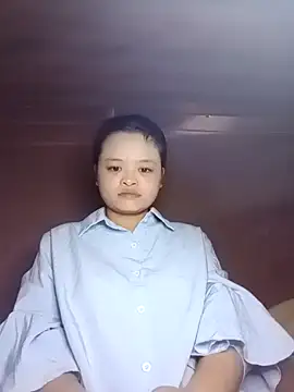 Snapshot of Serena-121 chatting on 4, 11, 2025 Serena-121 online show from 4, 11, 2025