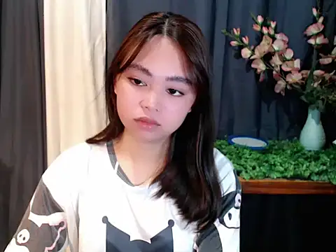 lustfullakim online show from 18, 4, 2026