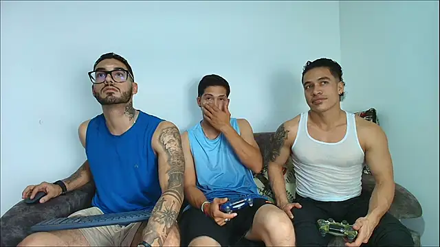 thebadboys05 online show from 5, 11, 2025