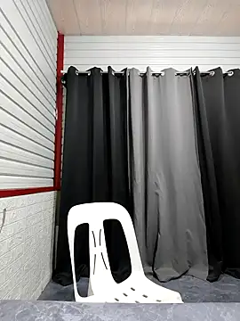 xwildflowerx online show from 11, 11, 2025