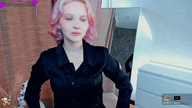 LorenzaGrill online show from 3, 11, 2025