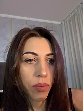 QueenofDestruction online show from 1, 11, 2025