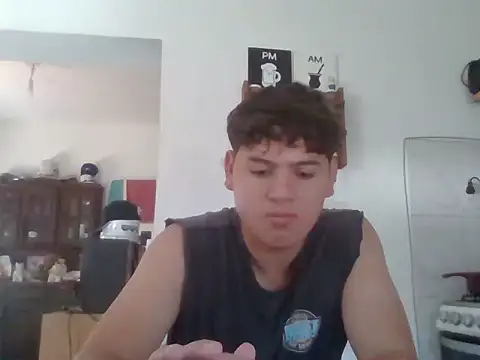 Myboy0020 online show from 17, 12, 2025