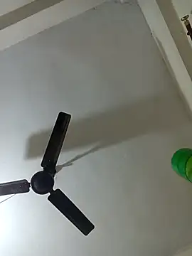 Hot  cute001 online show from 1, 11, 2025