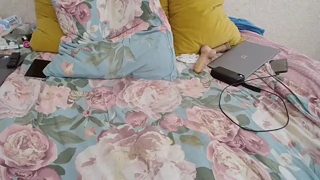 ksenia 444 online show from 1, 2, 2026