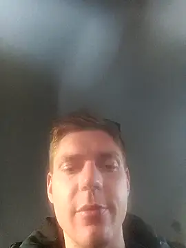 Niesmialyy online show from 5, 7, 2026