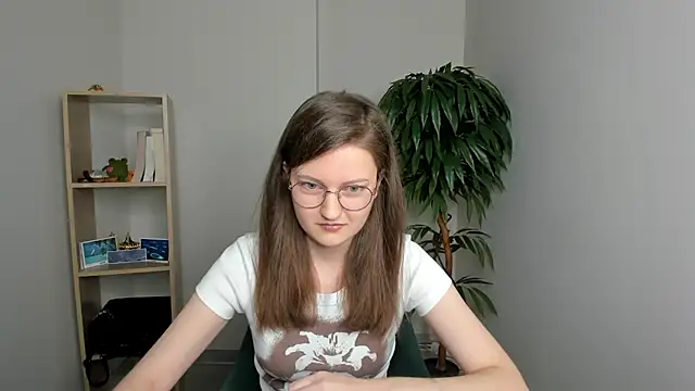 TulaLatigo online show from 3, 11, 2025