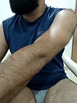 funnyboy 069 online show from 15, 4, 2026