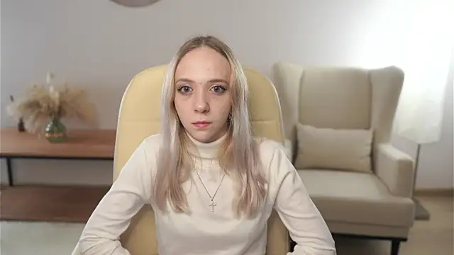 MaricelaCarolla online show from 2, 11, 2025