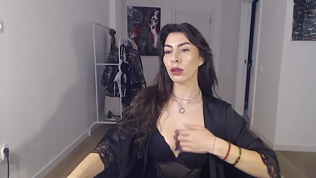 Rebecaburns online show from 2, 4, 2026