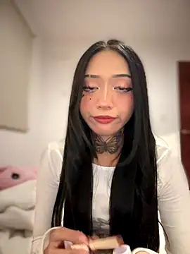 JIORYOvO online show from 3, 11, 2025