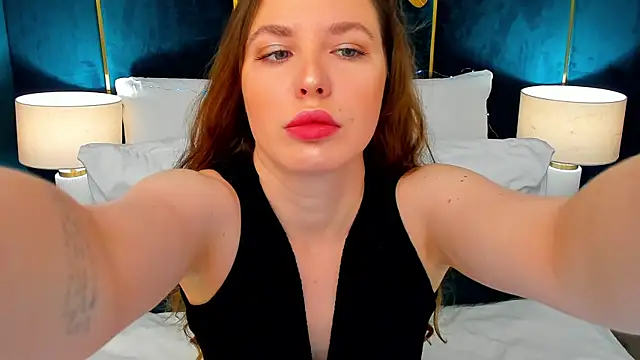 MonaRicci online show from 7, 7, 2026