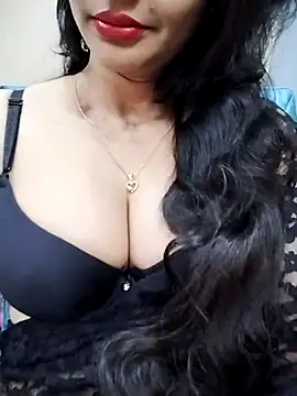 Snapshot of Himani-baby chatting on 15, 11, 2025 Himani-baby online show from 15, 11, 2025