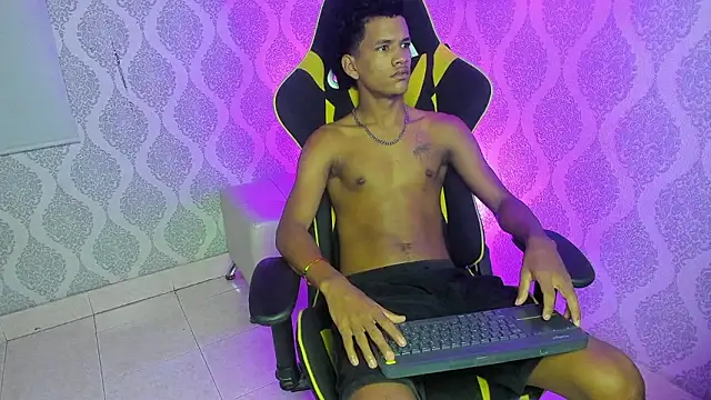 Boy savoy online show from 26, 2, 2026