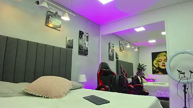 kendra london online show from 6, 3, 2026