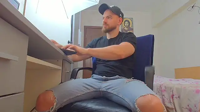 Ryanstone  online show from 20, 6, 2026
