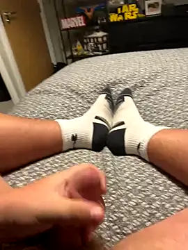 Snapshot of ChubbyBrit chatting on 4, 11, 2025 ChubbyBrit online show from 4, 11, 2025