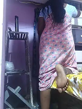 hyd couple7878 online show from 19, 4, 2026