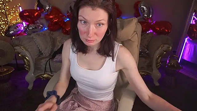 AmiraGoldd online show from 15, 2, 2026