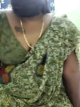 tam-queen1 online show from 10, 11, 2025