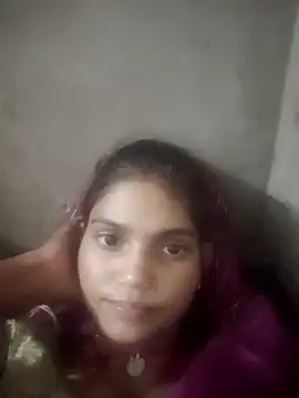 Snapshot of Jooli_cuty chatting on 4, 11, 2025 Jooli cuty online show from 4, 11, 2025