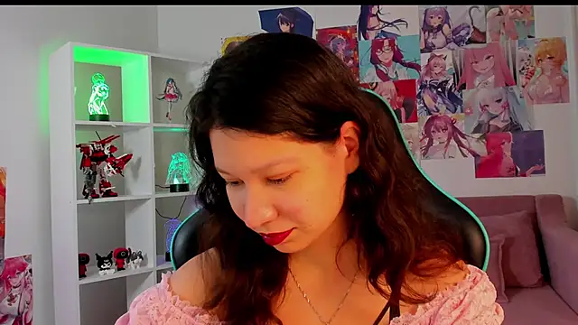 SaraDenars online show from 28, 11, 2025