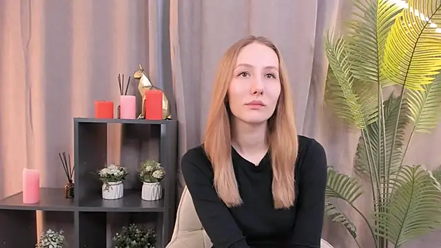 NikoleOwen online show from 14, 11, 2025