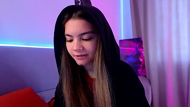 Snapshot of MargieDavidson chatting on 27, 2, 2026 MargieDavidson online show from 27, 2, 2026