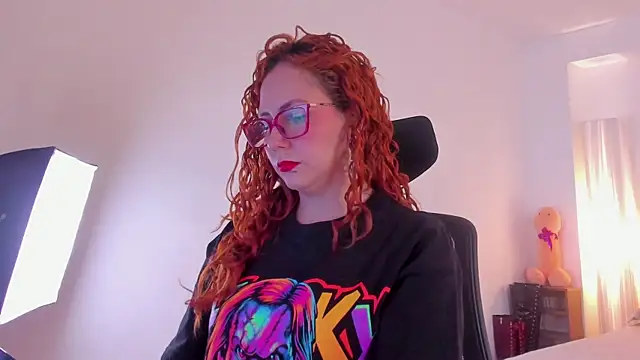 MistressErza online show from 9, 7, 2026
