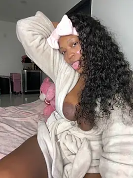 PrincessDreamm online show from 26, 11, 2025