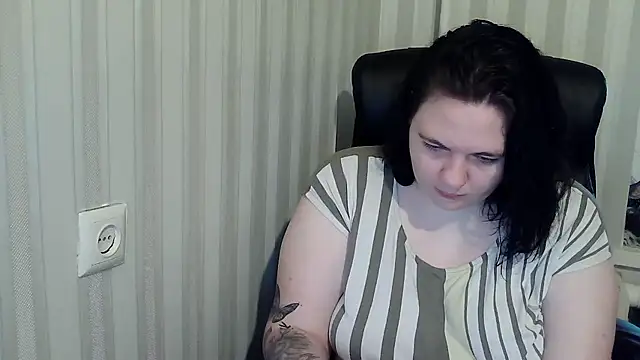 XLisaBlueXsS online show from 4, 11, 2025