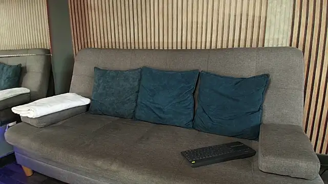 ZyroNight online show from 12, 11, 2025