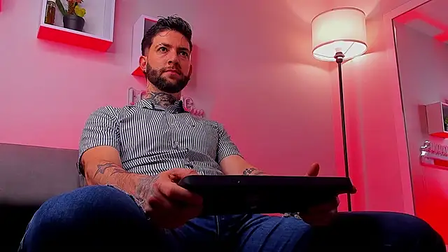 Supreme Alpha online show from 23, 11, 2025