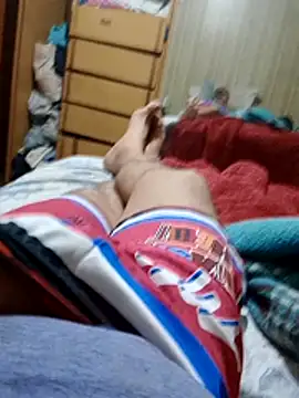 Snapshot of Crislechero_ chatting on 4, 11, 2025 Crislechero  online show from 4, 11, 2025