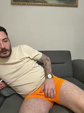 Snapshot of snncdgn chatting on 4, 2, 2026 snncdgn online show from 4, 2, 2026